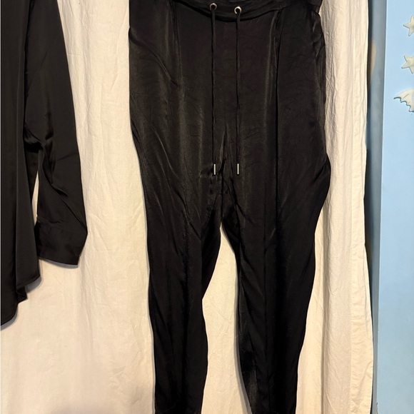Women’s Silky set. Shirt:George-large. Pants: Zara-large. Worn a couple times. - Picture 6 of 8